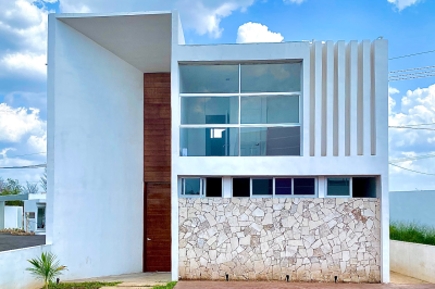Villas Adhara.